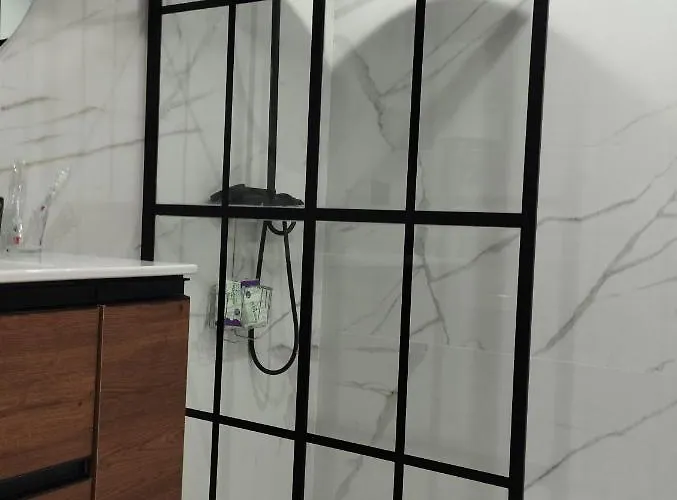 Romantico דירה לאון